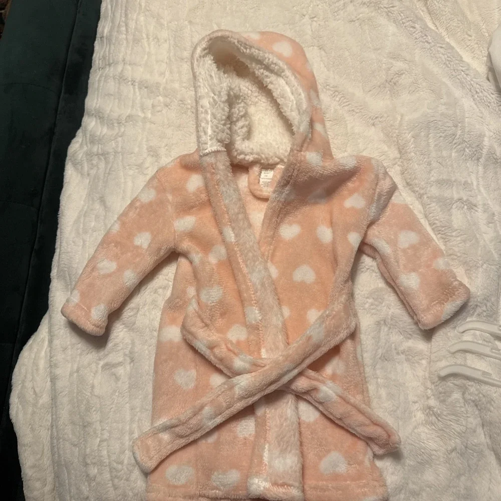 Modern Baby Hearts Bath Robe Soft 0-9 Months